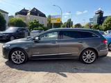 Ford Mondeo Turnier Hybrid Vignale 138 KW - Ford Mondeo: Vignale