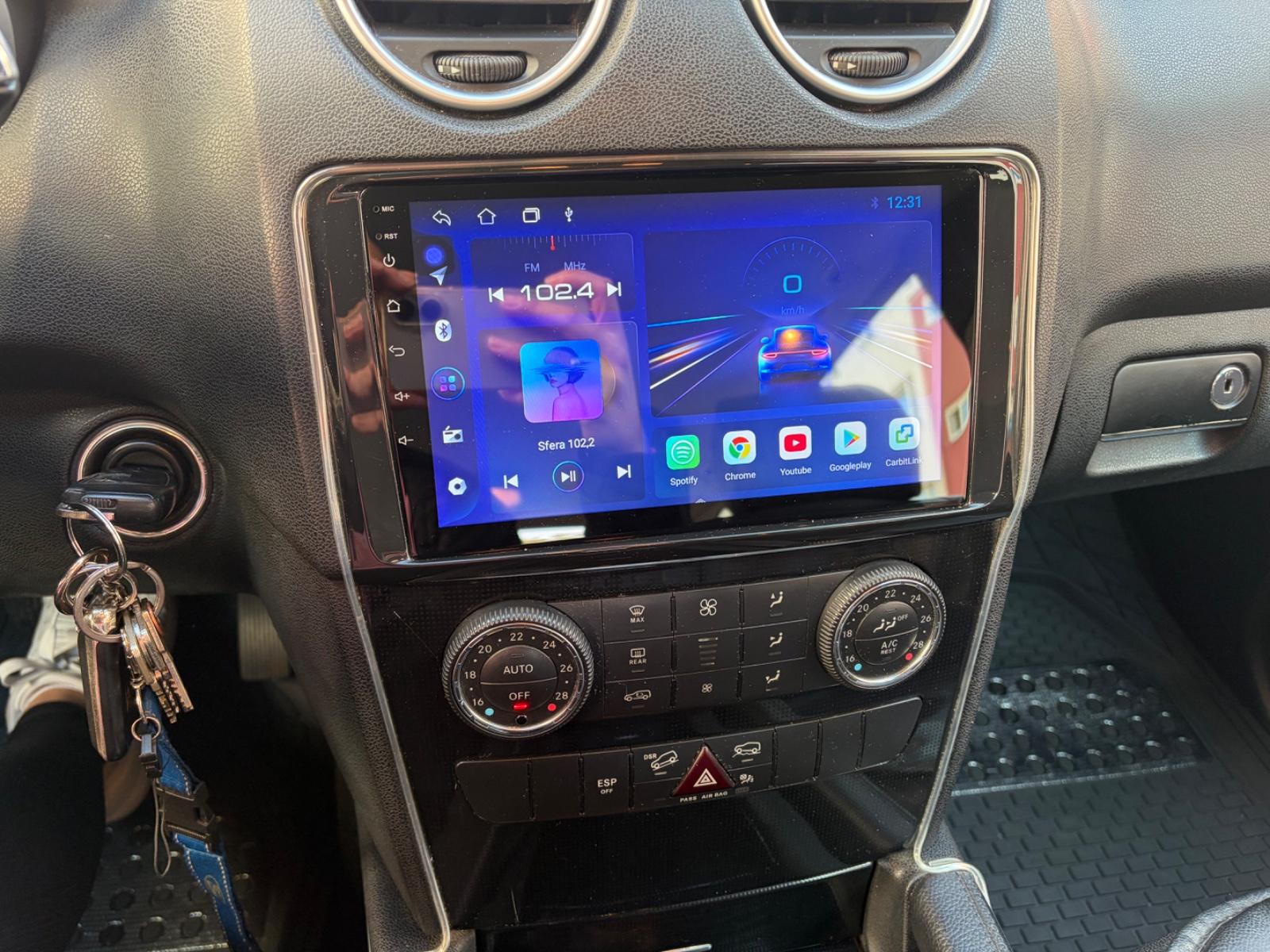 Mercedes-Benz ML280 2006 — interior
