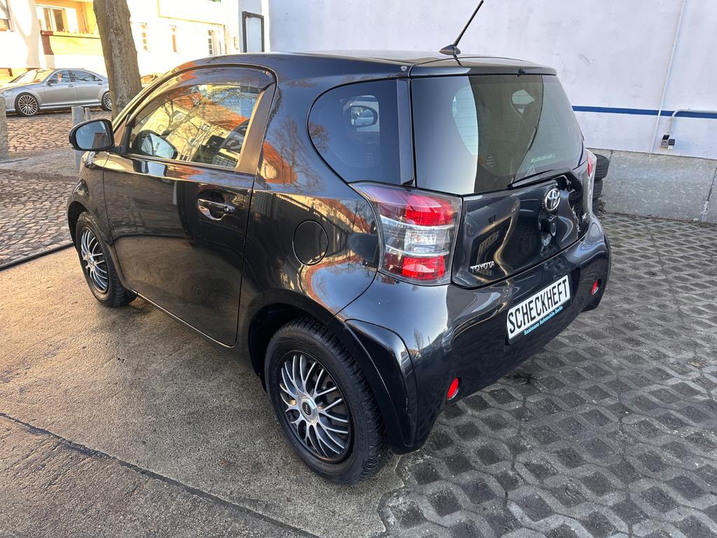 Toyota IQ