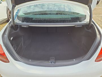 Bild 11 Mercedes-Benz C 180 Avantgarde - AHK,NAVI,SHZG,LED,T.OMAT