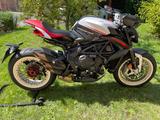 MV Agusta Dragster 800 RR - MV Augusta Dragster 800RR