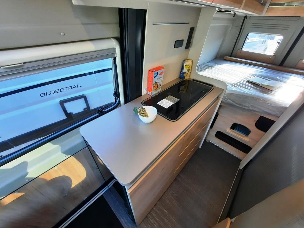 Fahrzeugabbildung Dethleffs Globetrail 600 DS Verfüg./Sparen Sie 7.053,- €