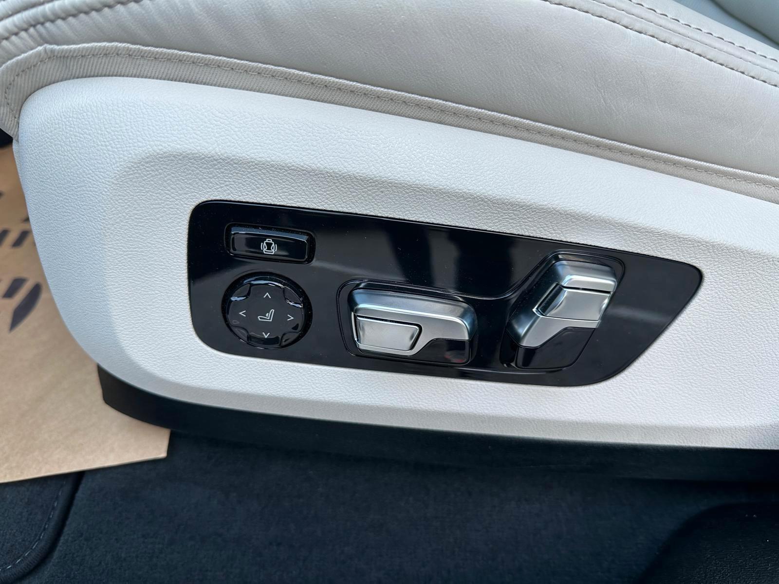 BMW X6 M60i xDrive ACC|HUD|PANO|HARMAN|AHK|