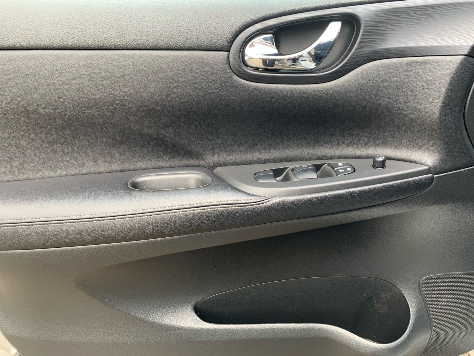 Fahrzeugabbildung Nissan Pulsar 1.2 DIG-T Acenta Navi Sitzheizung Kamera