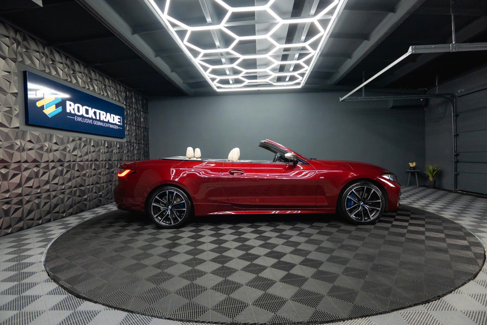 Fahrzeugabbildung BMW M440i xDrive Shadow | LASER | ACC | H&K | HUD