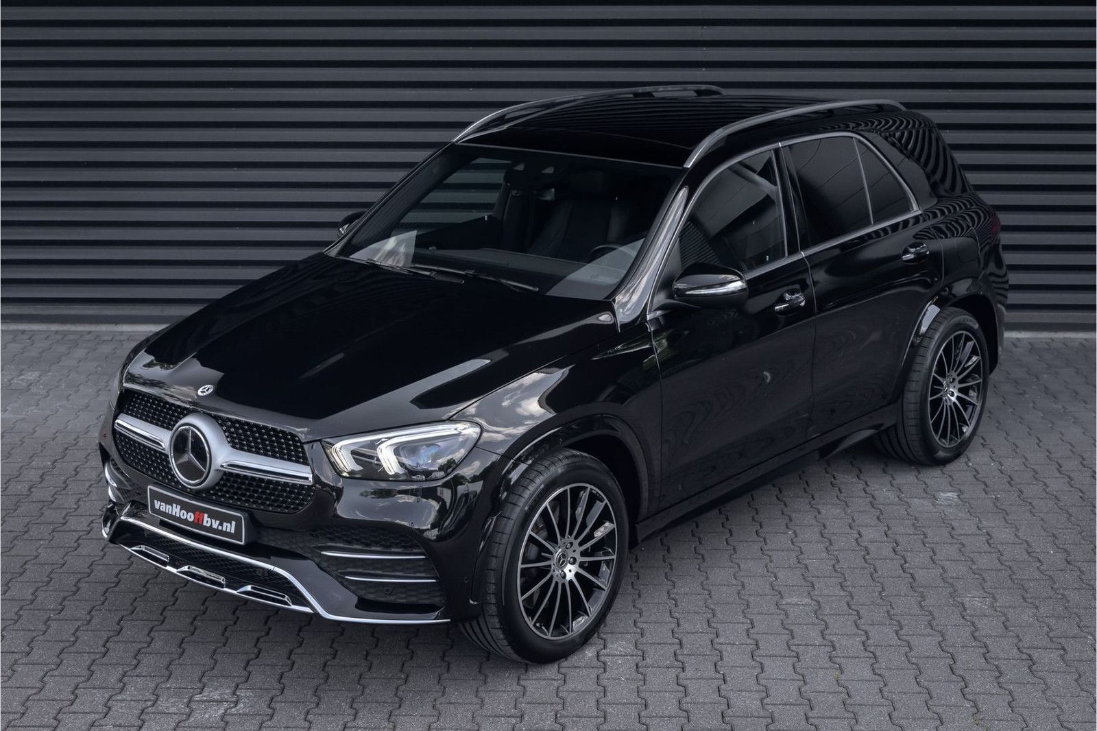 Mercedes-Benz GLE 350 de 4MATIC AMG-Line Airmatic - 21'' - Dis imagem 2