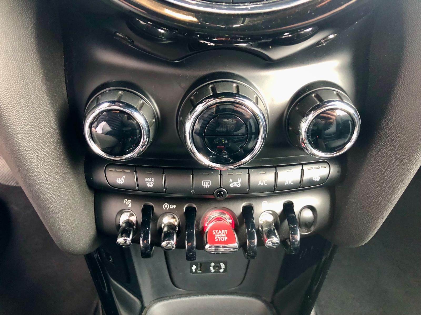 MINI Cooper S Cabrio/LED/Leder/ John Cooper Works