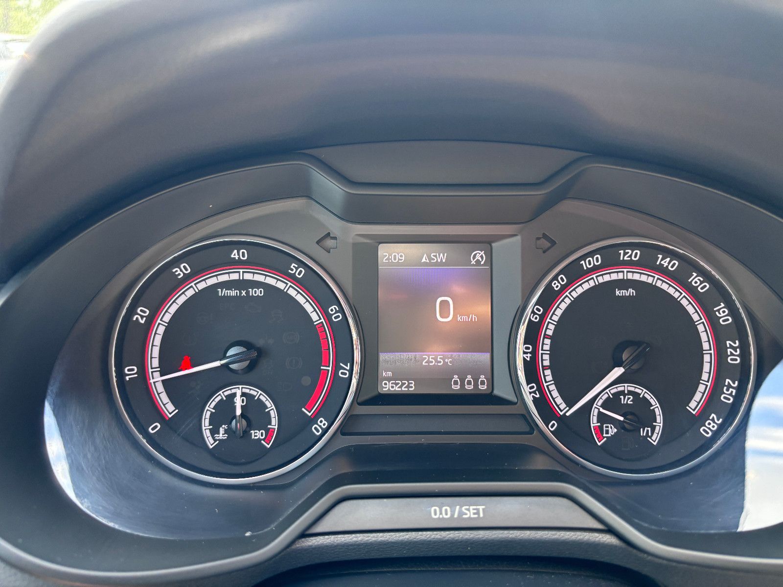 Skoda RS Challenge 230 PS | LED | Navi | KESSY foto 22
