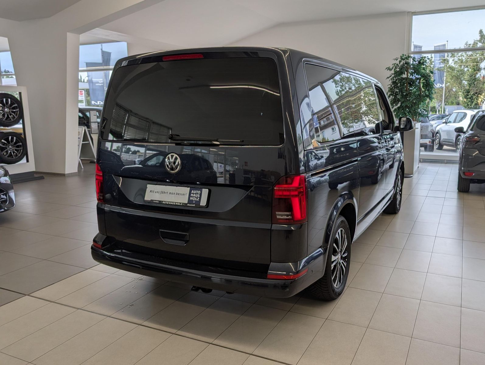 VW T6 Transporter T6.1 Transporter Multivan 2.0 TDI Comfortline – Bild 4