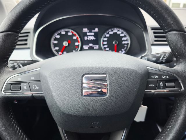 Seat Arona Style*LED*Klimaauto*SHZ*Kamera*PDC*