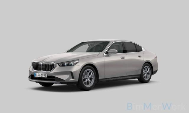 BMW 520d Kamera DAB Leder DrivAss Alarm Sport 18Zoll