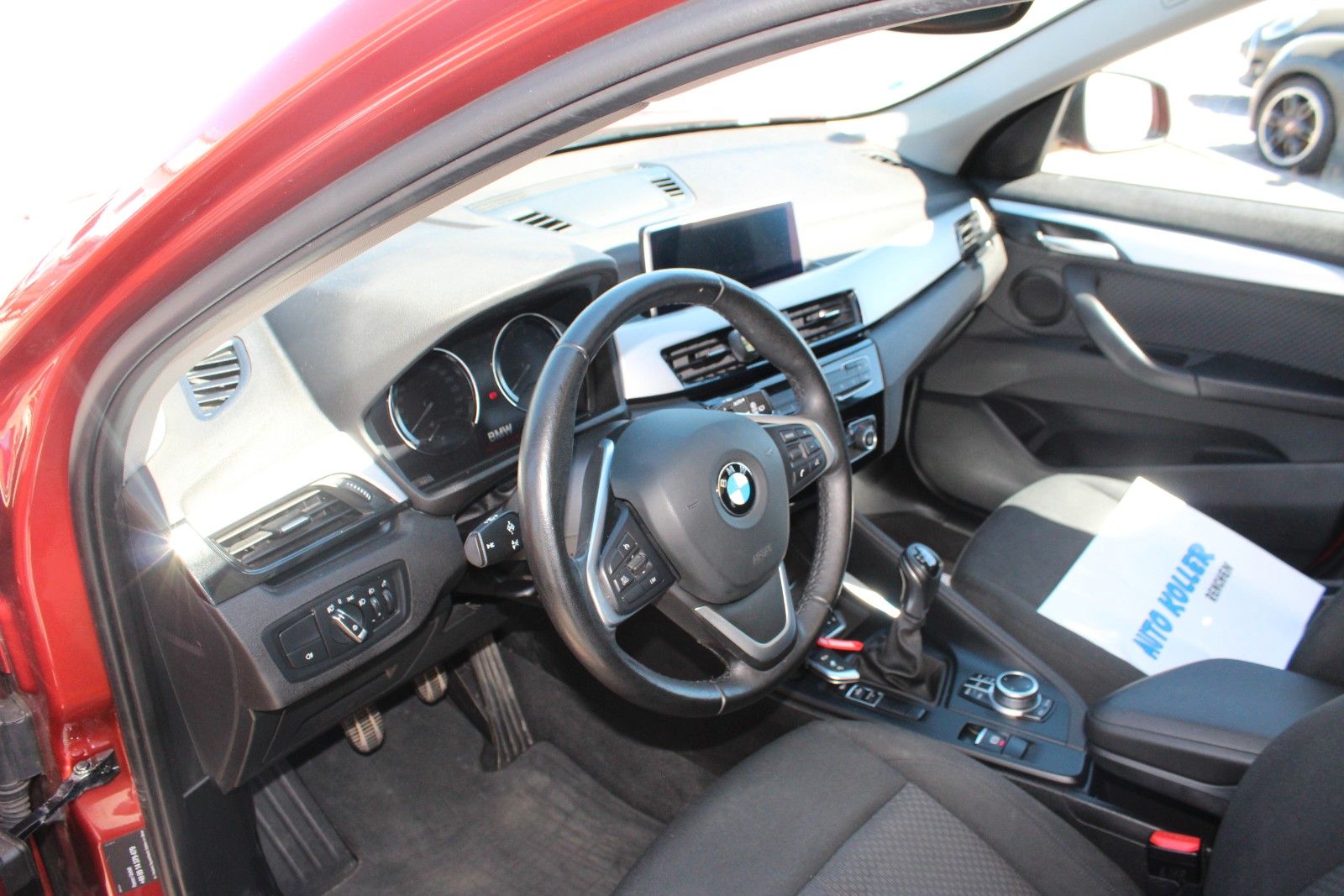 BMW X1 sDrive 18 i Advantage foto 9
