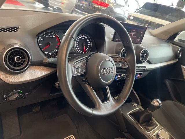 Audi Q2 30 TFSI  *1.HAND*KAMERA*NAVI*LED*SPURASSIST*