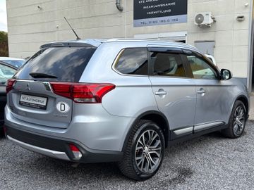 Mitsubishi Outlander - 7