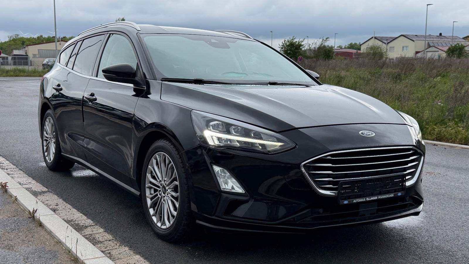 Ford Focus Turnier Titanium Automatik Design Paket