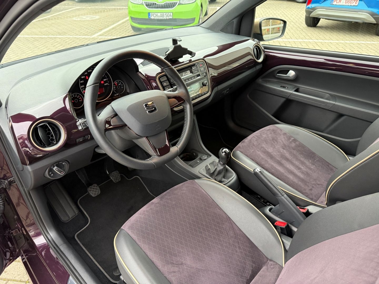 SEAT Mii Style 1.0 Cosmopolitan Sport-P. Alcantara GR - Image 15