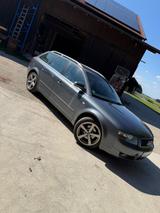 Audi A4 1.9TDI 96kW Avant - - Audi A4 aus 2004: 1.9