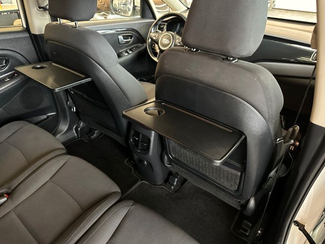 Kia Carens UEFA Euro 2016 *2. Hand*Klima*Kamera*Navi