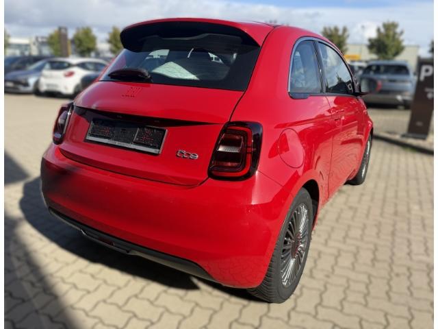 Fiat 500e Red *Apple Car Play *Tempomat