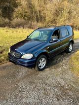 Mercedes-Benz Mercedes Benz ML 320 - gebrauchte Mercedes-Benz ML-Klasse aus dem Jahr 2001