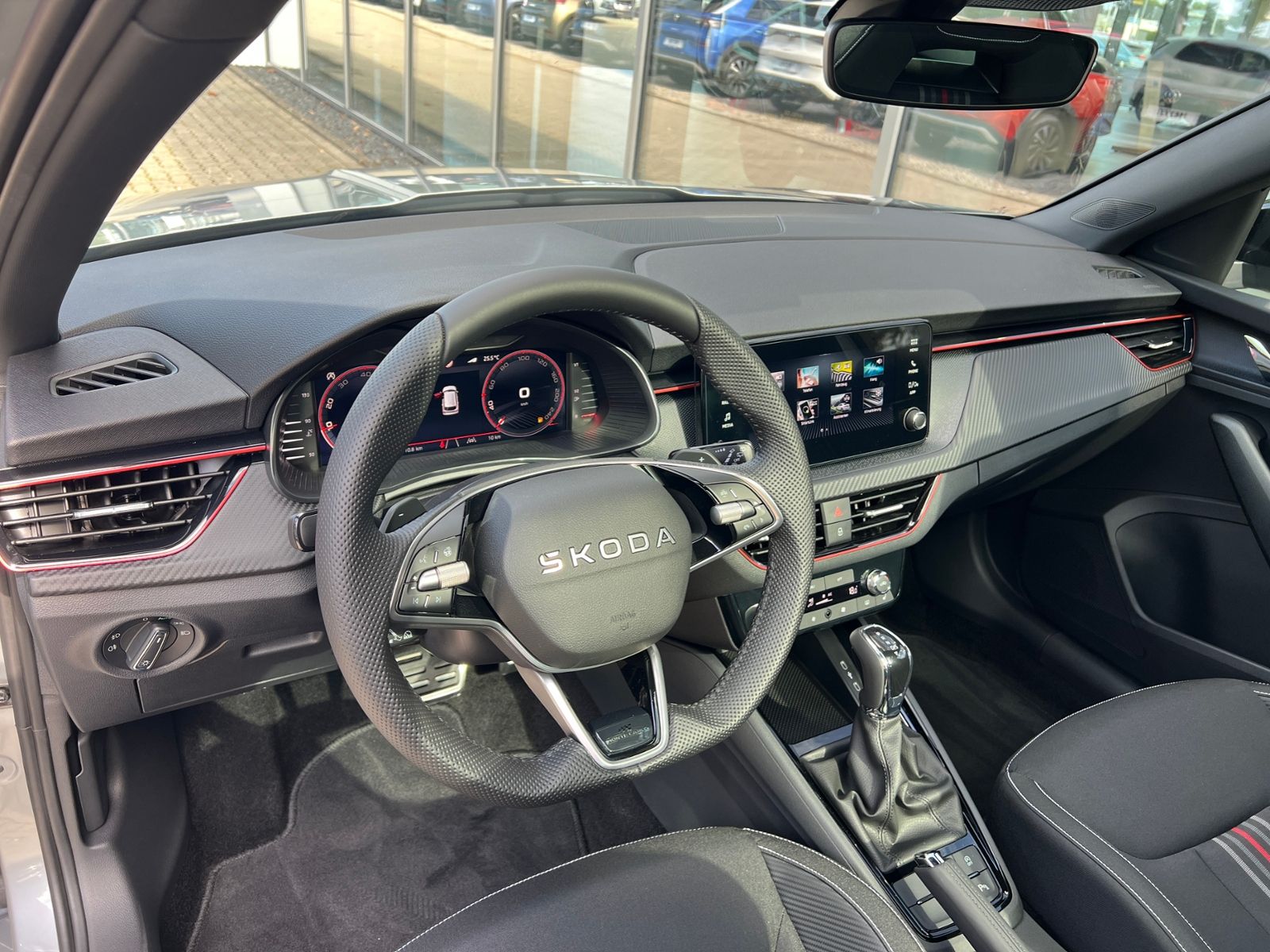 Fahrzeugabbildung SKODA Kamiq Monte Carlo 1.5 TSI DSG *AHK vorb., Matrix