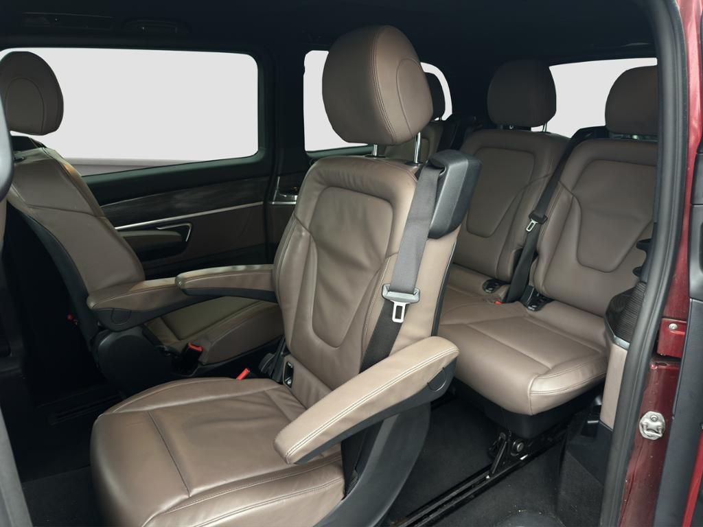 Fahrzeugabbildung Mercedes-Benz V 300 d 4MATIC AVANTGARDE EDITION Lang AHK*Leder