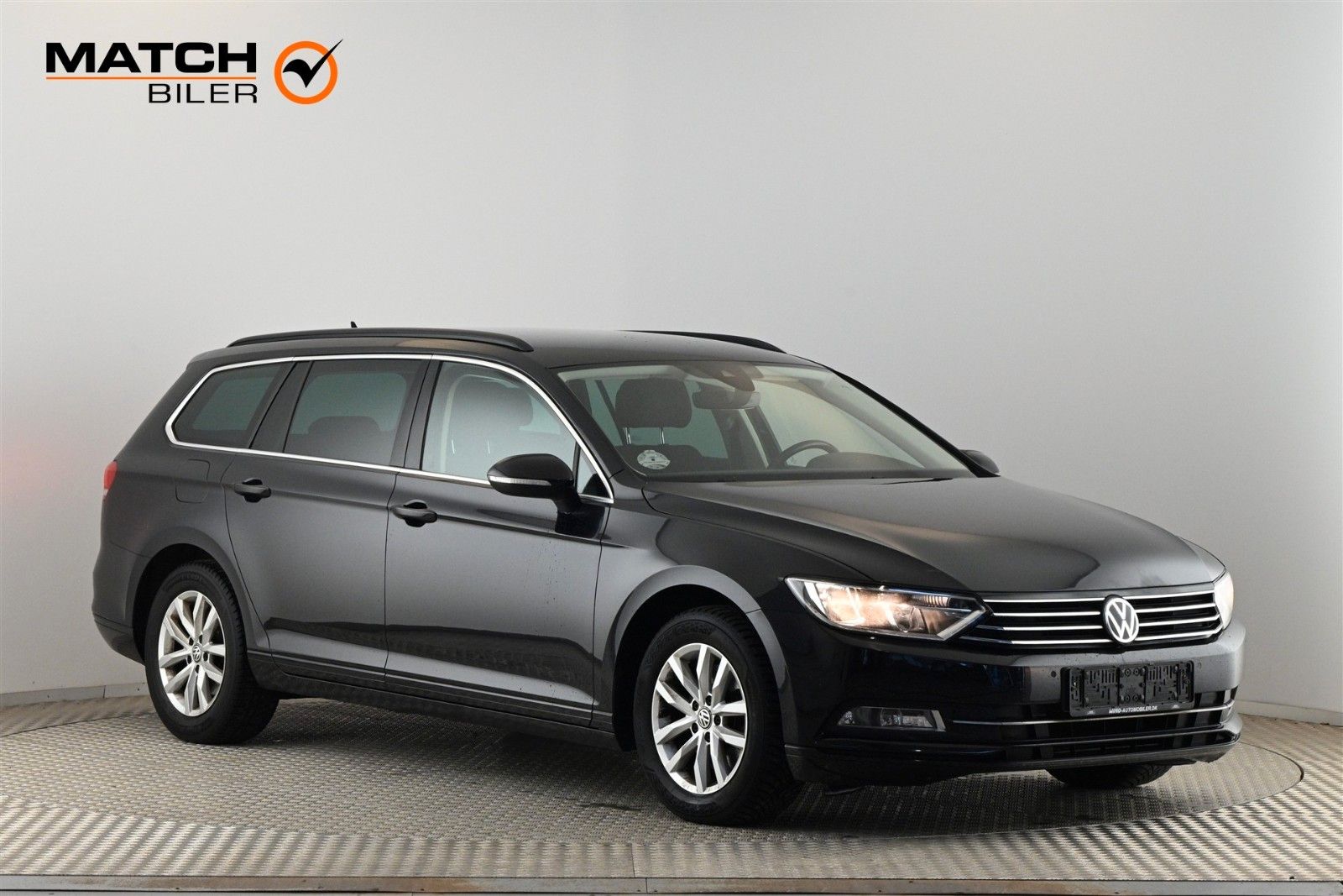 Volkswagen Passat Variant - 1