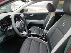 Fahrzeugabbildung Kia Stonic 1.0 T-GDI 100 Spirit + TECHNOLOGIE+NAVI+