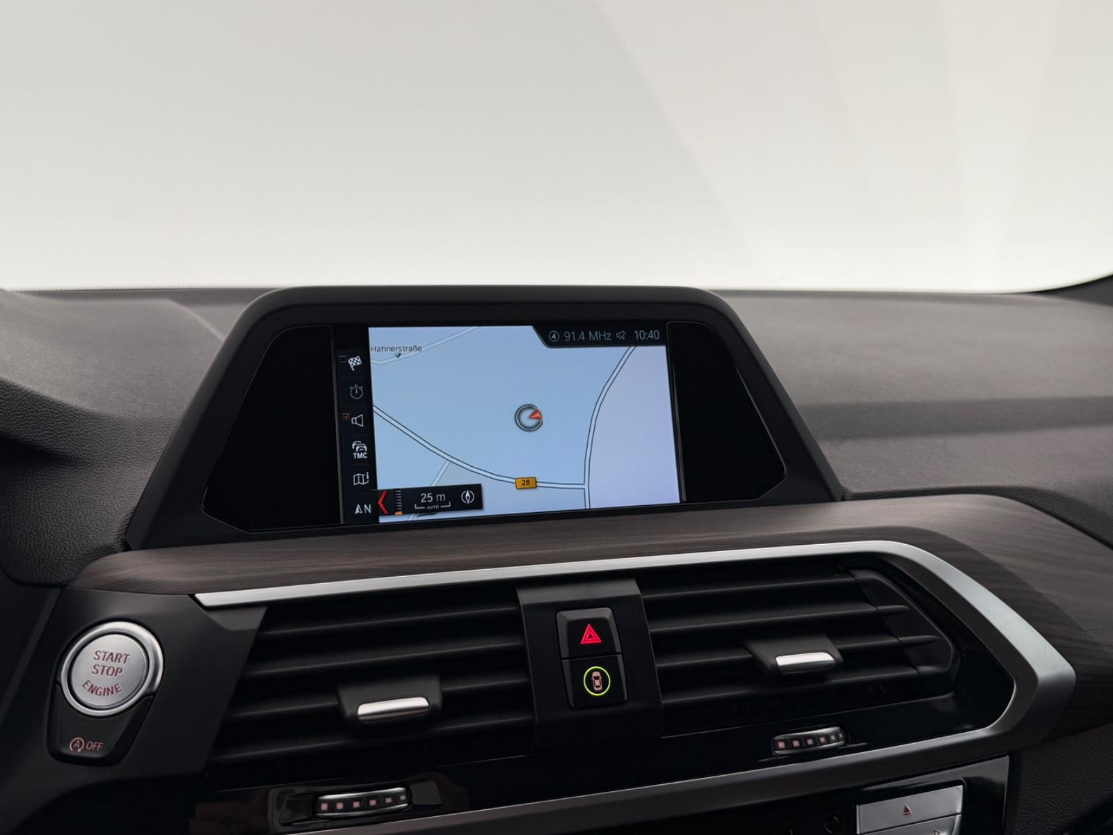 BMW X3 20 i xDr.*M SPORT*SHADOW-LED-R.KAM-HUD-SBL-20