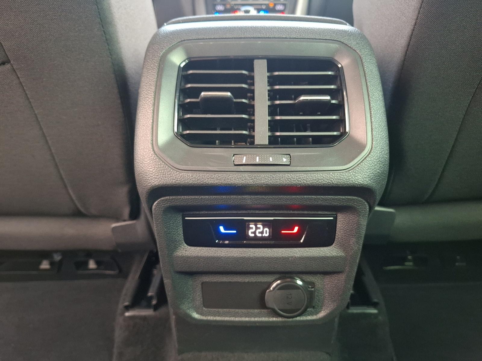 Volkswagen Tiguan TDI Active DSG Standhz Matrix Navi ACC SH, миниатюра 24