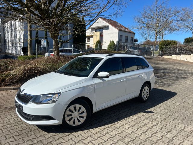 Skoda Fabia Combi 1.0 TSI DSG Ambition SHZ Navi