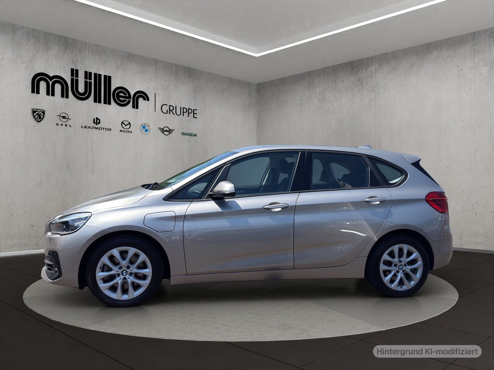 BMW 225xe ACTIVE TOURER ADVANTAGE LED NAVI TEMPOMAT  imagem 3