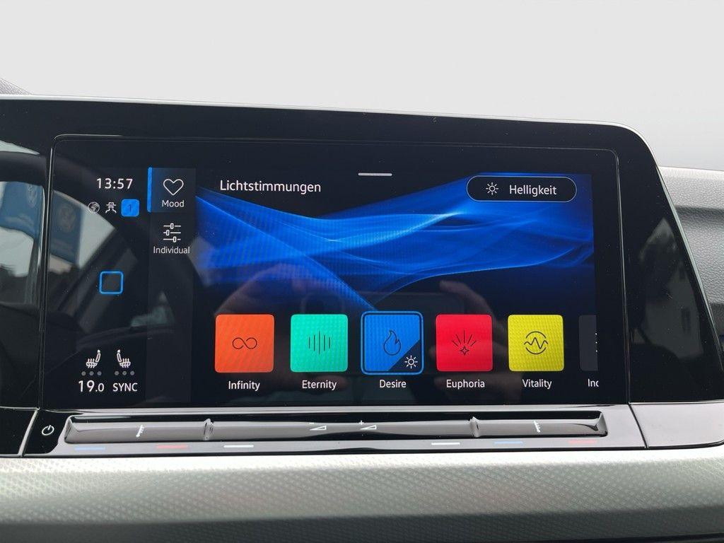 Volkswagen Golf 2.0 TDI DSG Move ACC Navi AHK RFK, миниатюра 19