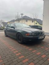 BMW e39 523i - BMW 523 in Bonn