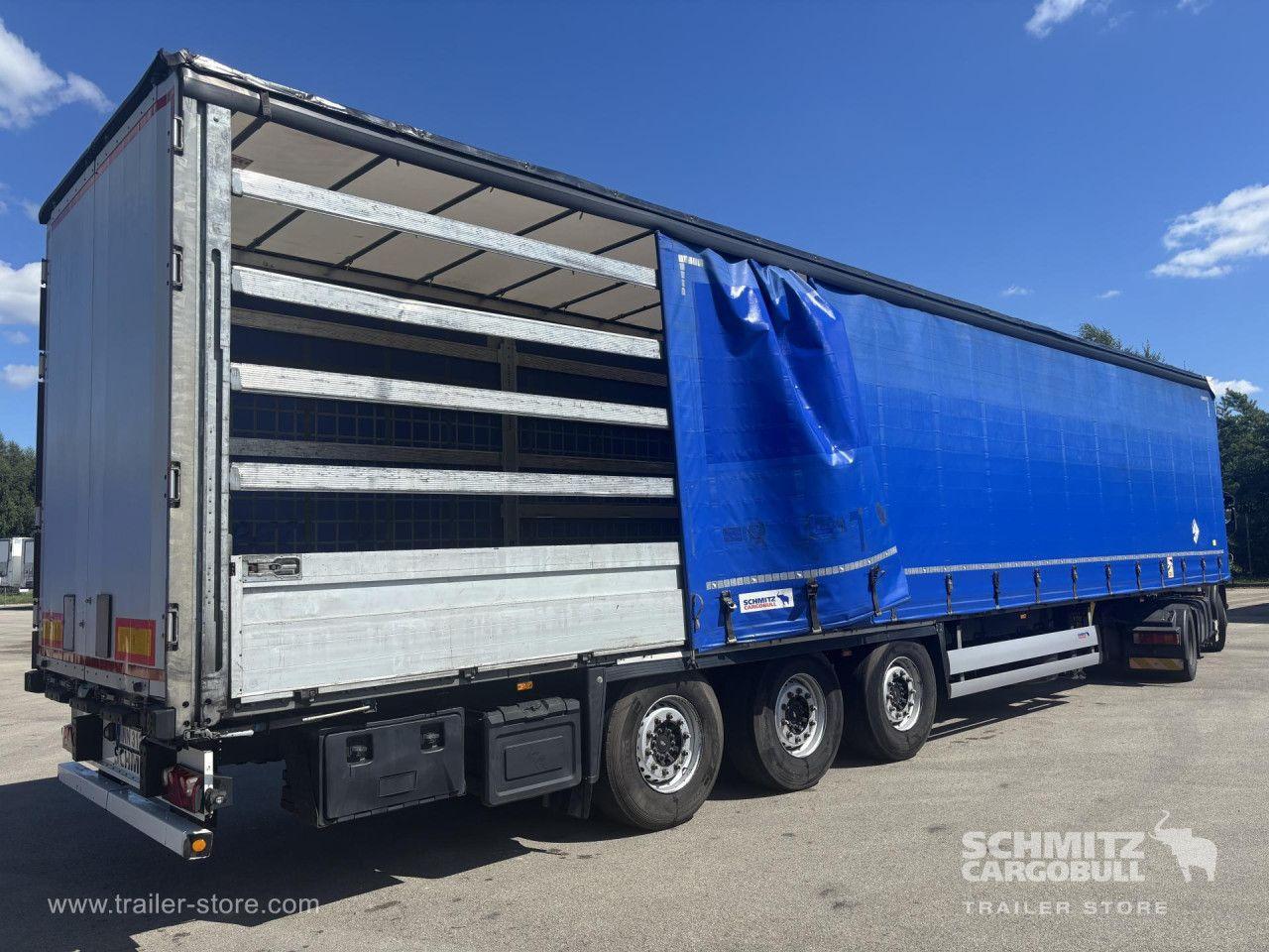 Schmitz Cargobull Curtainsider Standard