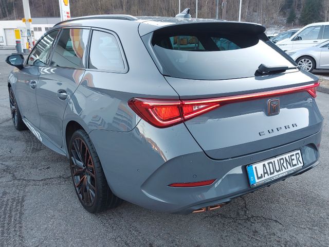 Leon Sportstourer  1.4l TSI  e-Hybrid 245PS