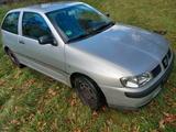 Seat SEAT IBIZA 1,4ER !!! MIT NEUEM TÜV - Seat aus 2002