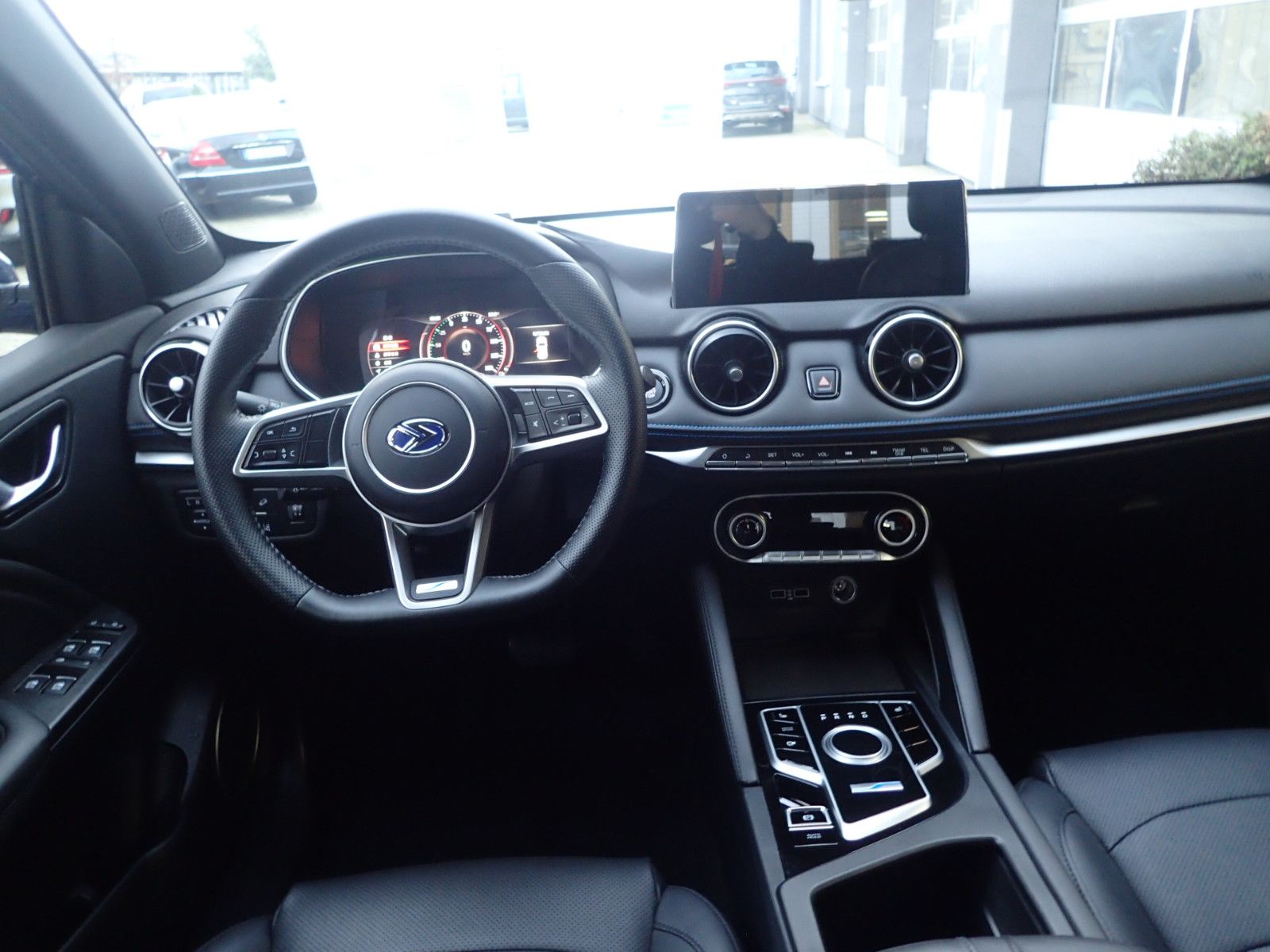 Fahrzeugabbildung Seres 3