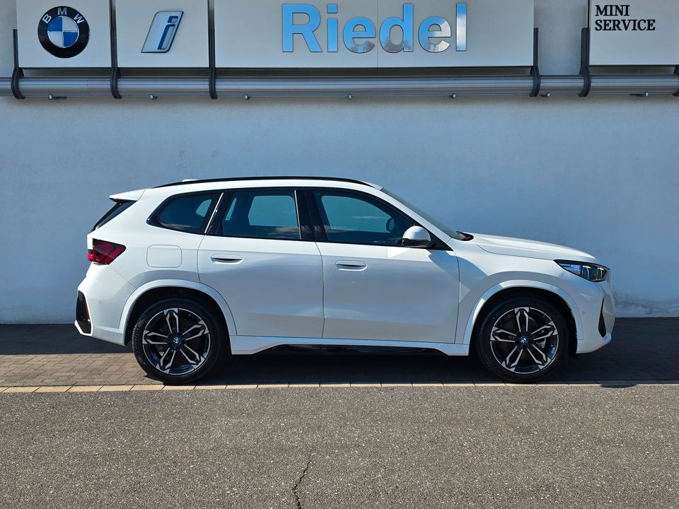 BMW X1 xDrive23d M Sportpaket AHK ab 1,49% foto 2