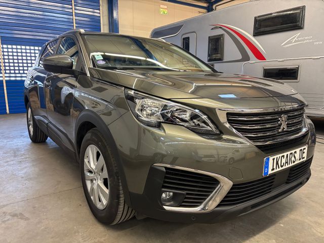 Peugeot 5008 1,2 PureTech ALU NAVI 7-Sitzer - ZR neu