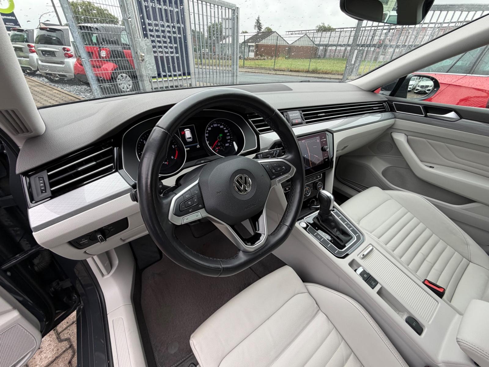 Volkswagen Passat Business LEDER KLIMA LES ALU ́S, миниатюра 17