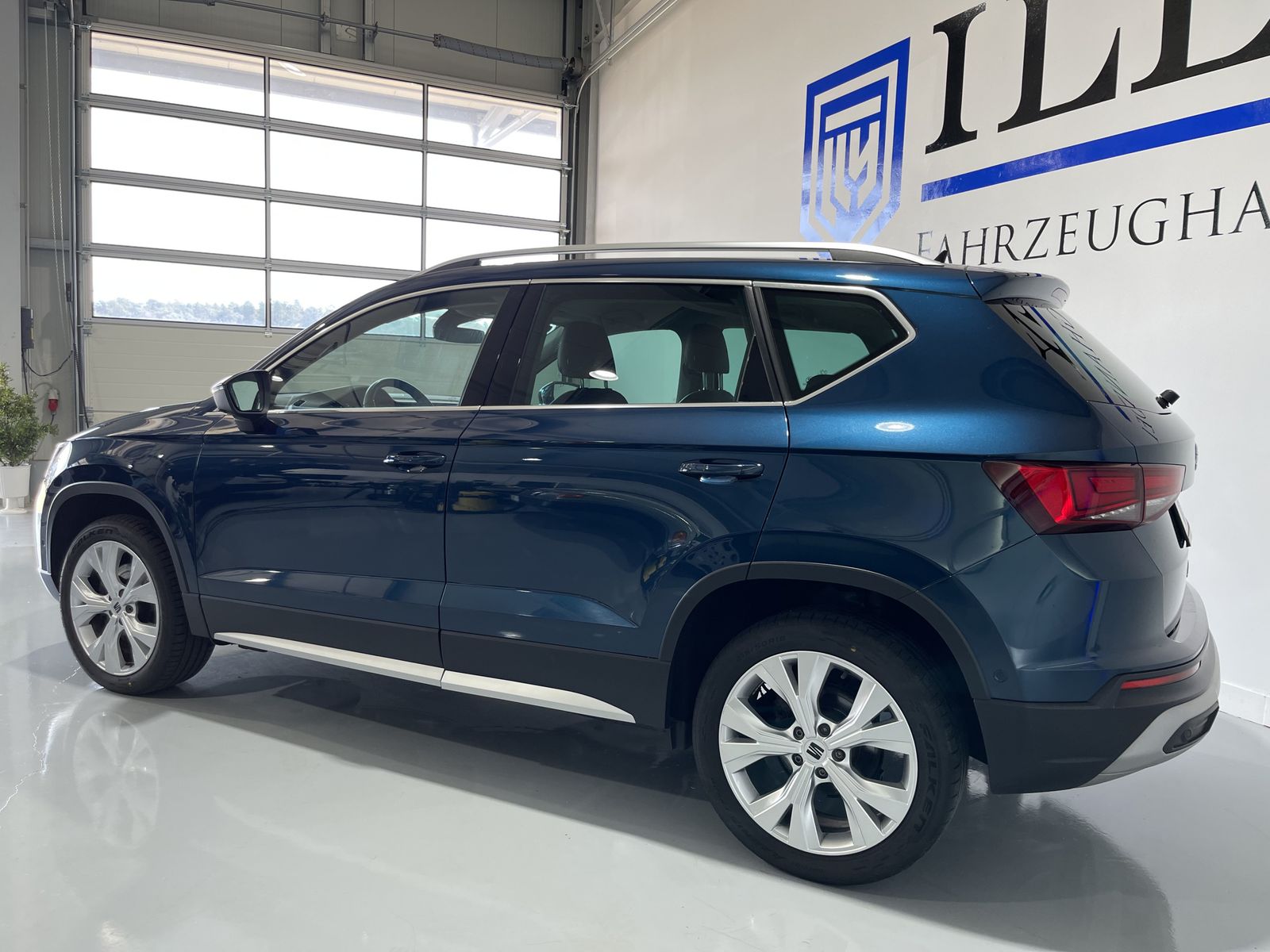Fahrzeugabbildung SEAT Ateca Xperience 2.0 TDI*AHK*Cam*LED*Leder*