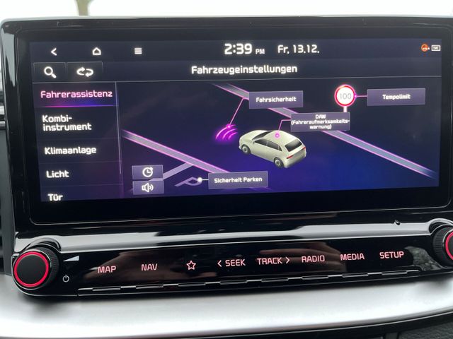 XCeed 1.0 T-GDI / UPE: 30.360,- € / VISION KOMF.