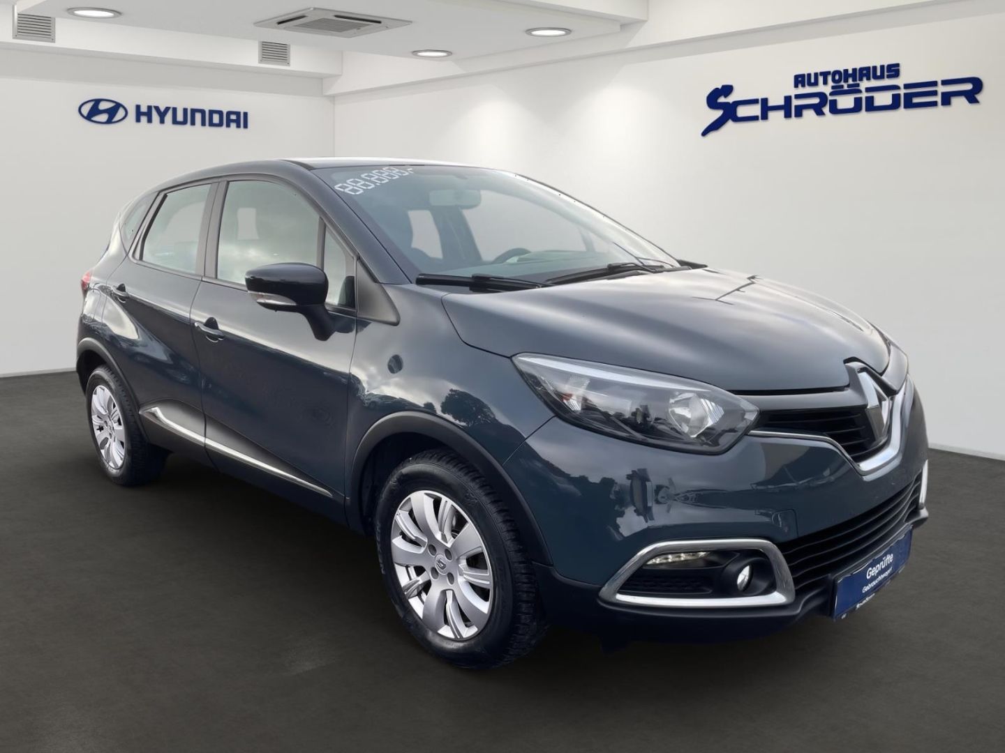 Fahrzeugabbildung Renault Captur 1.5 dCi Experience Tempomat Parksensoren