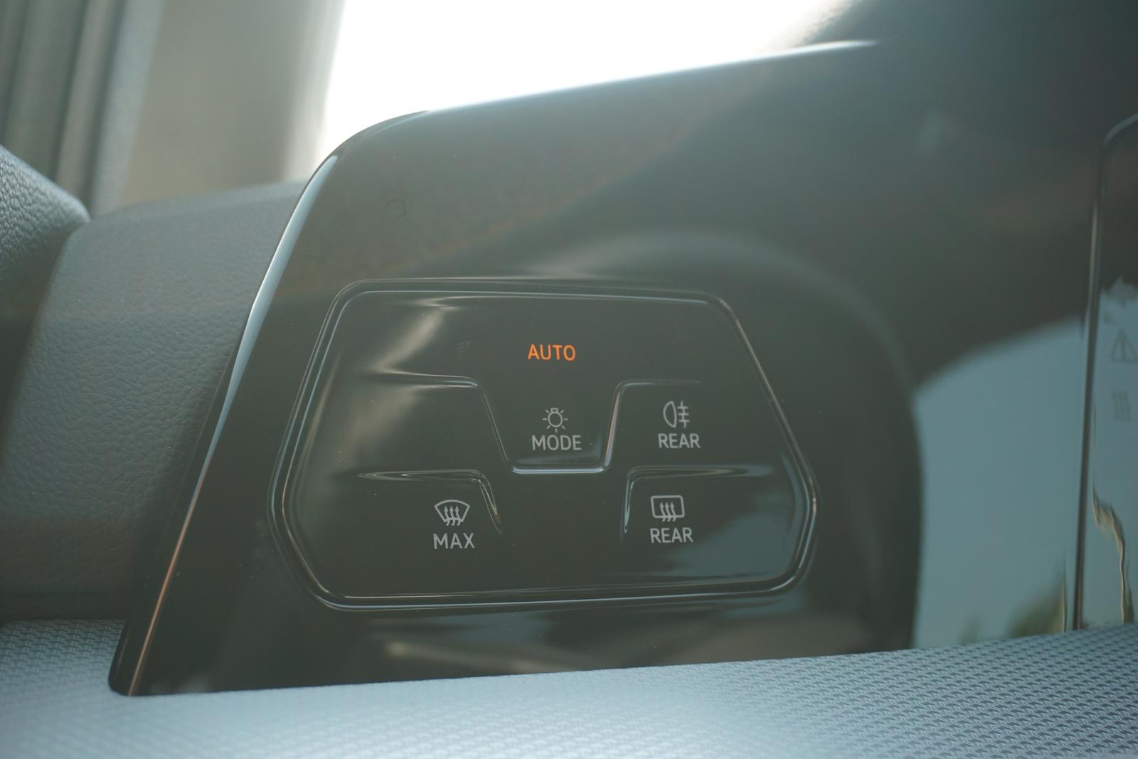 Volkswagen Golf VIII Variant 1.5 TSI Goal LED Navi ACC DAB, миниатюра 25