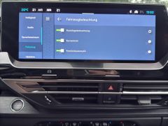 Fahrzeugabbildung Citroën C5 X PureTech 130 EAT8 Plus LEDER NAVI ACC