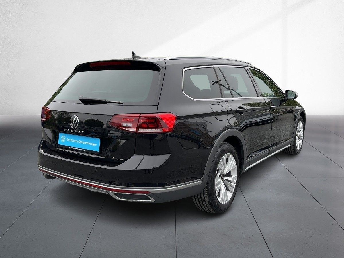 Volkswagen Passat Alltrack - Bild 4