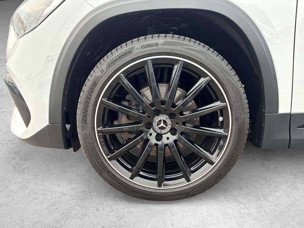 Mercedes-Benz GLA 250 e AMG NIGHT SOUND BEAM LED PANO KAMERA imagem 3