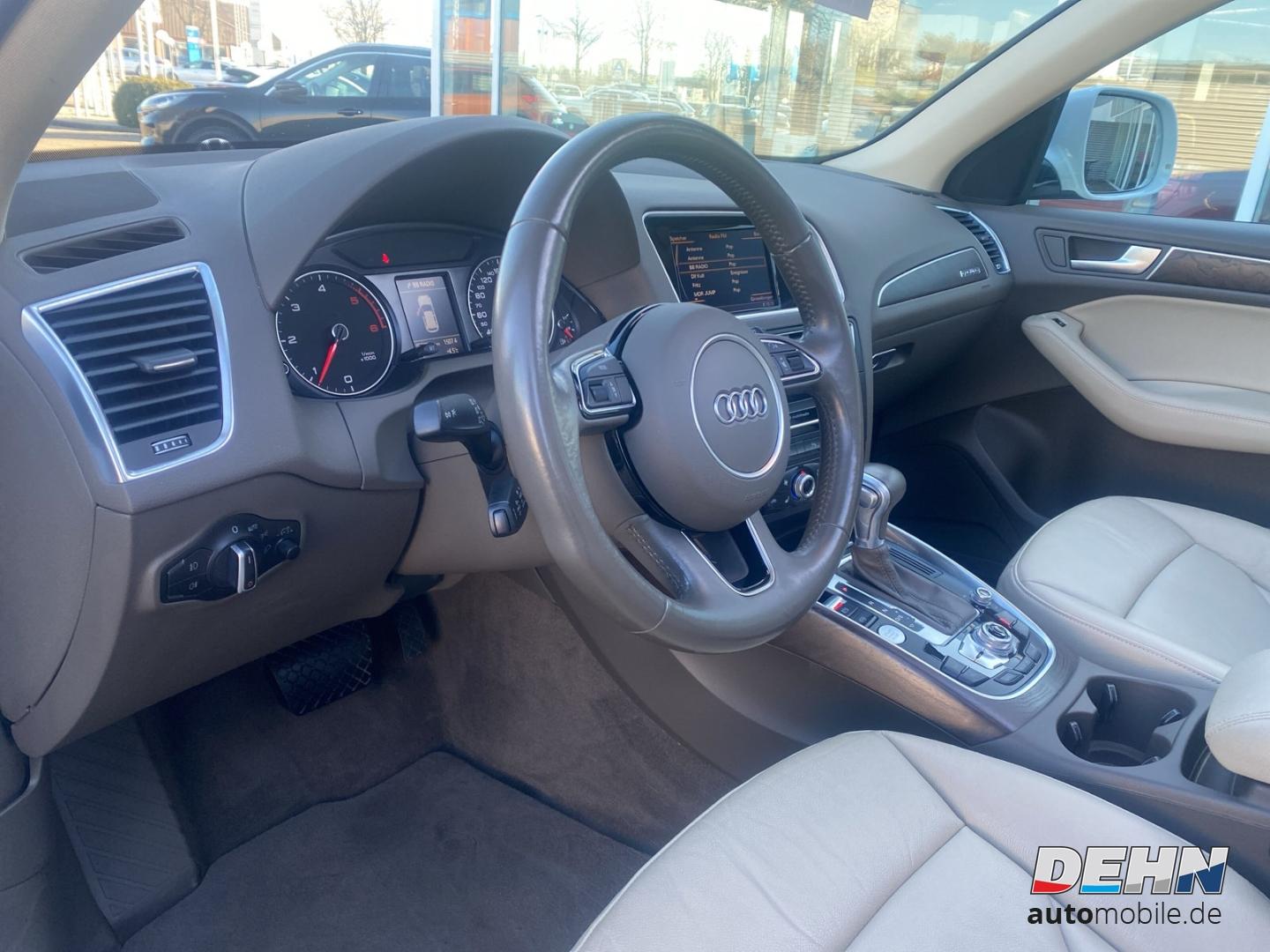 Audi Q5 2.0 TDI DSG quattro Pano MMI Magnetic Kamera
