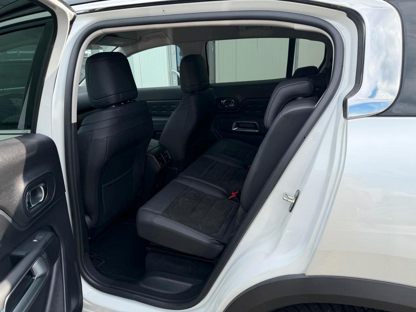 Citroën C5 Aircross 1.2 PureTech 130 S&S Shine AHK+LED